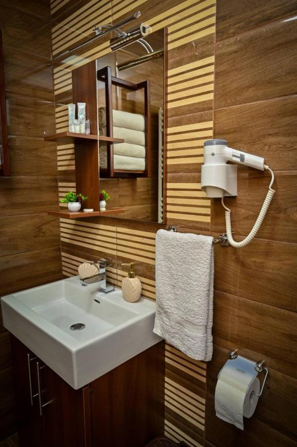 בייאליינה Studio Apartmani Emili Apartman Br 2 מראה חיצוני תמונה